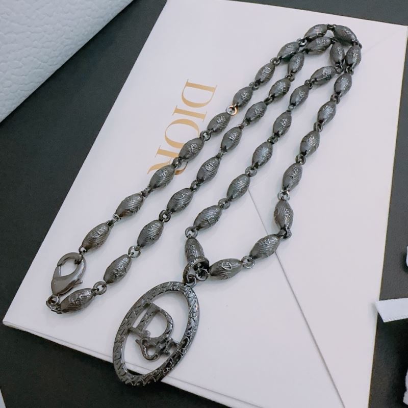 chr1st1an D10r necklaces